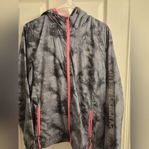 New balance wind breaker